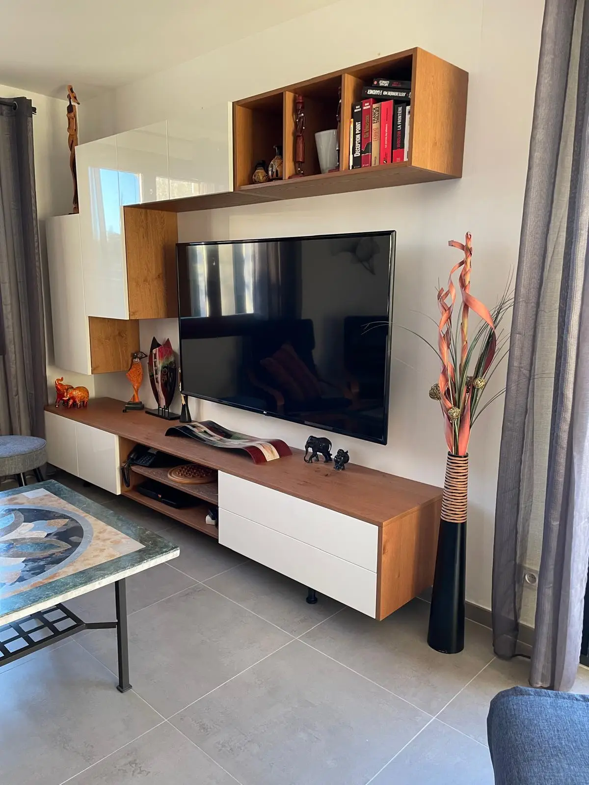 Dressing ou rangement sur mesure réalisé par Art & Cuisine