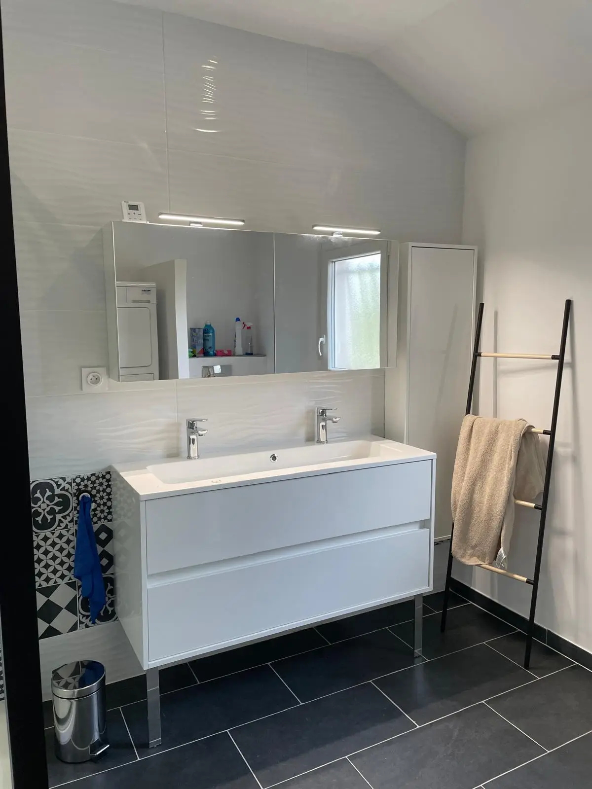 Salle de bain réalisée par Art & Cuisine