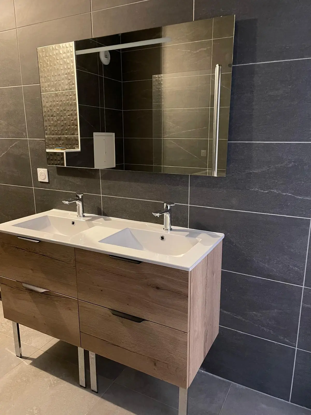 Salle de bain réalisée par Art & Cuisine