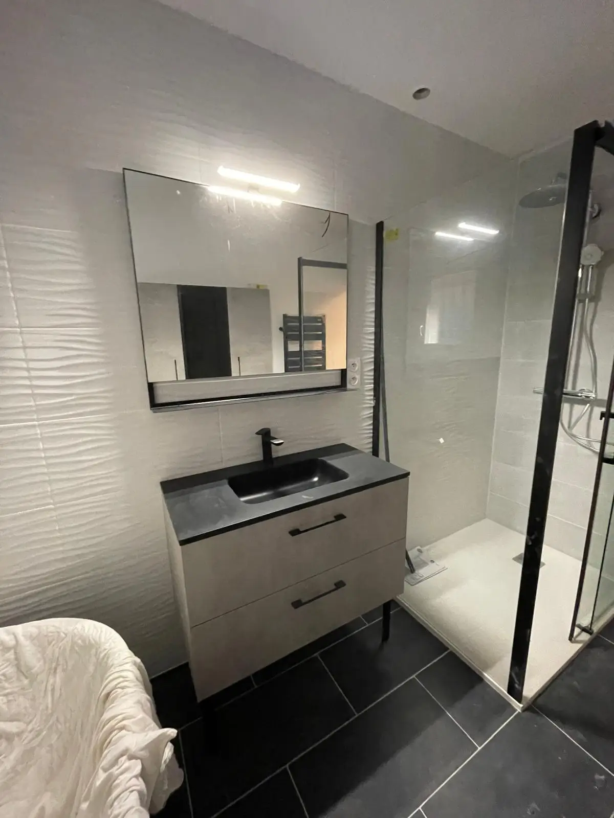 Salle de bain réalisée par Art & Cuisine